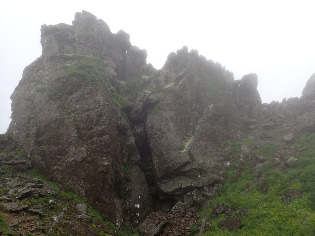 岩木山の大倉岩