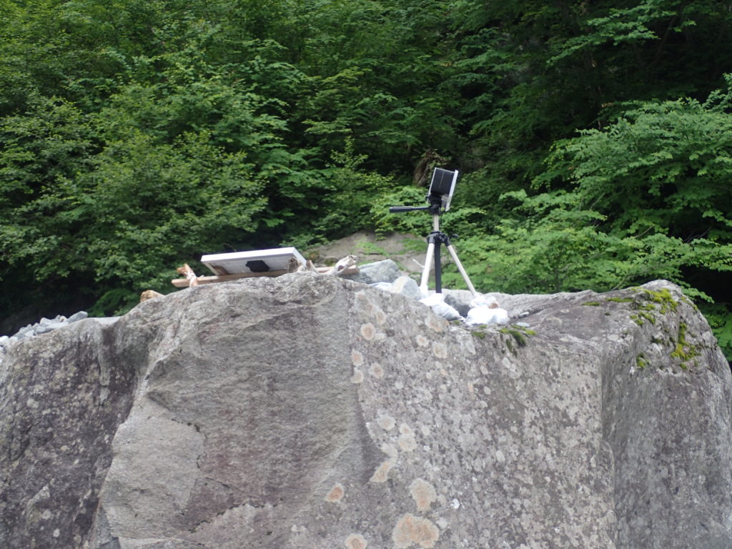 槍ヶ岳の新穂高ルートの滝谷のライブカメラ