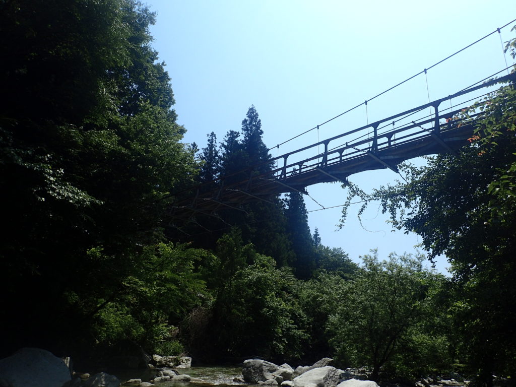 甲斐駒ヶ岳黒戸尾根ルートのつり橋