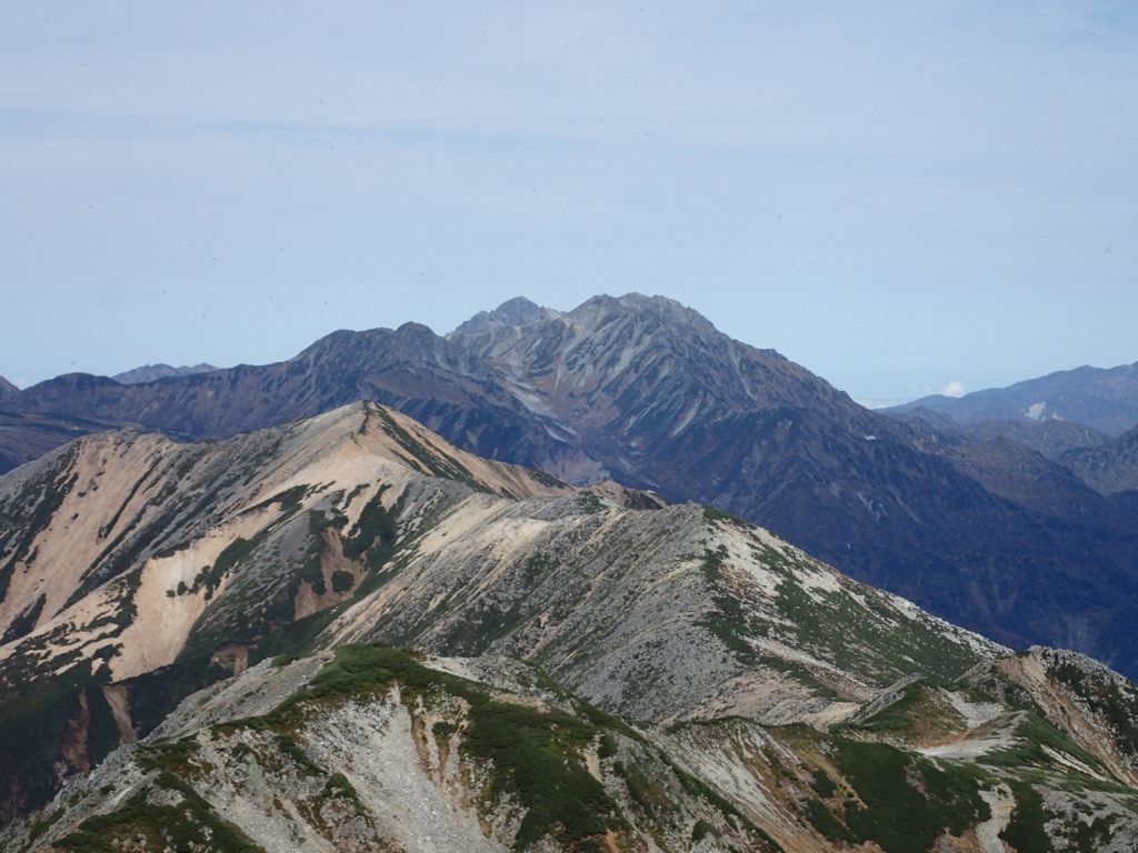 水晶岳から見る剱岳と立山