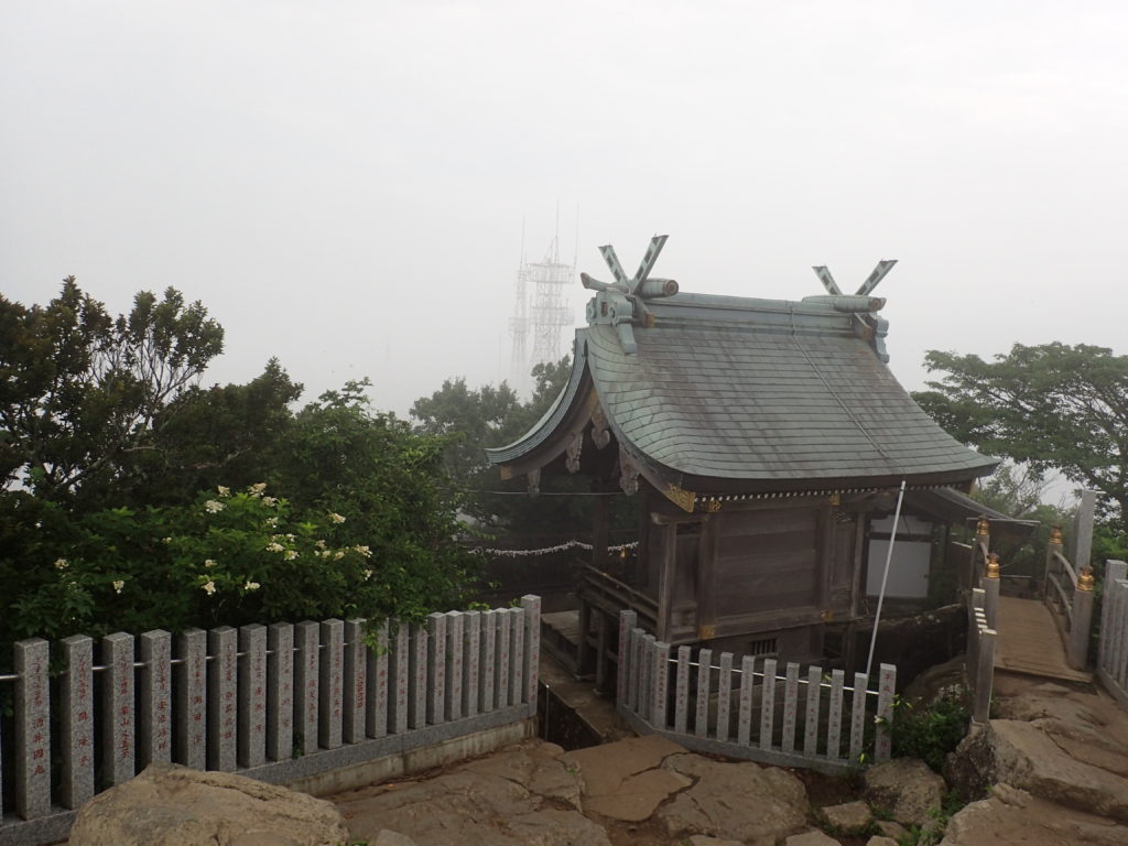 筑波神社の女体山御本殿