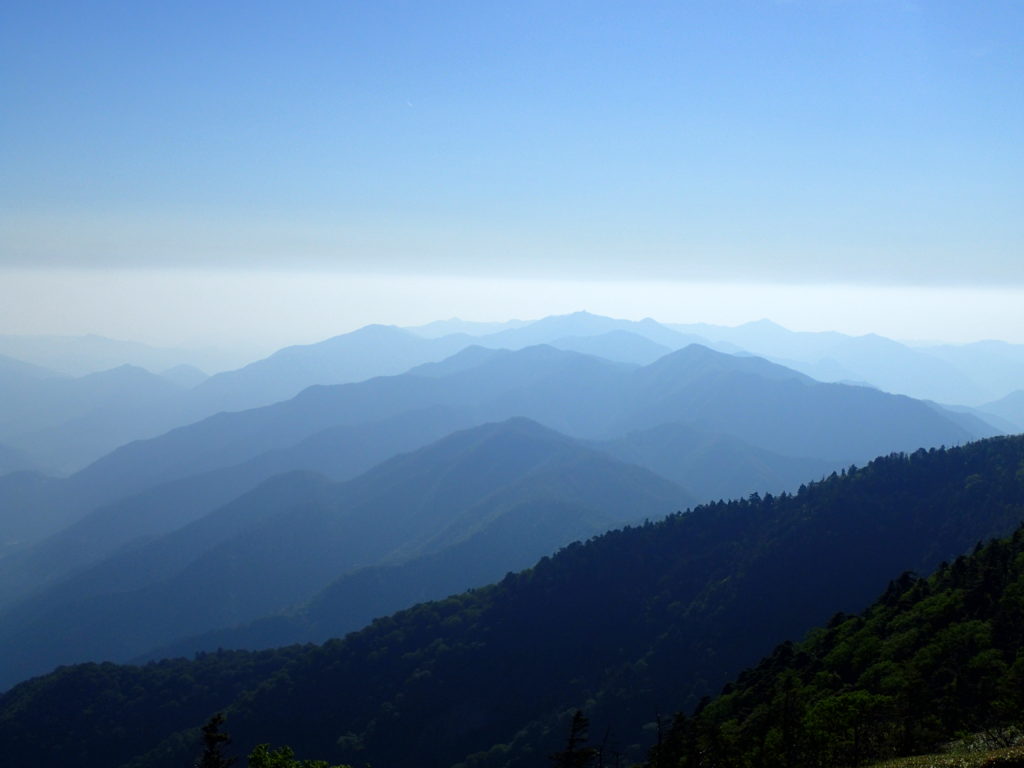 剣山山頂からの景色