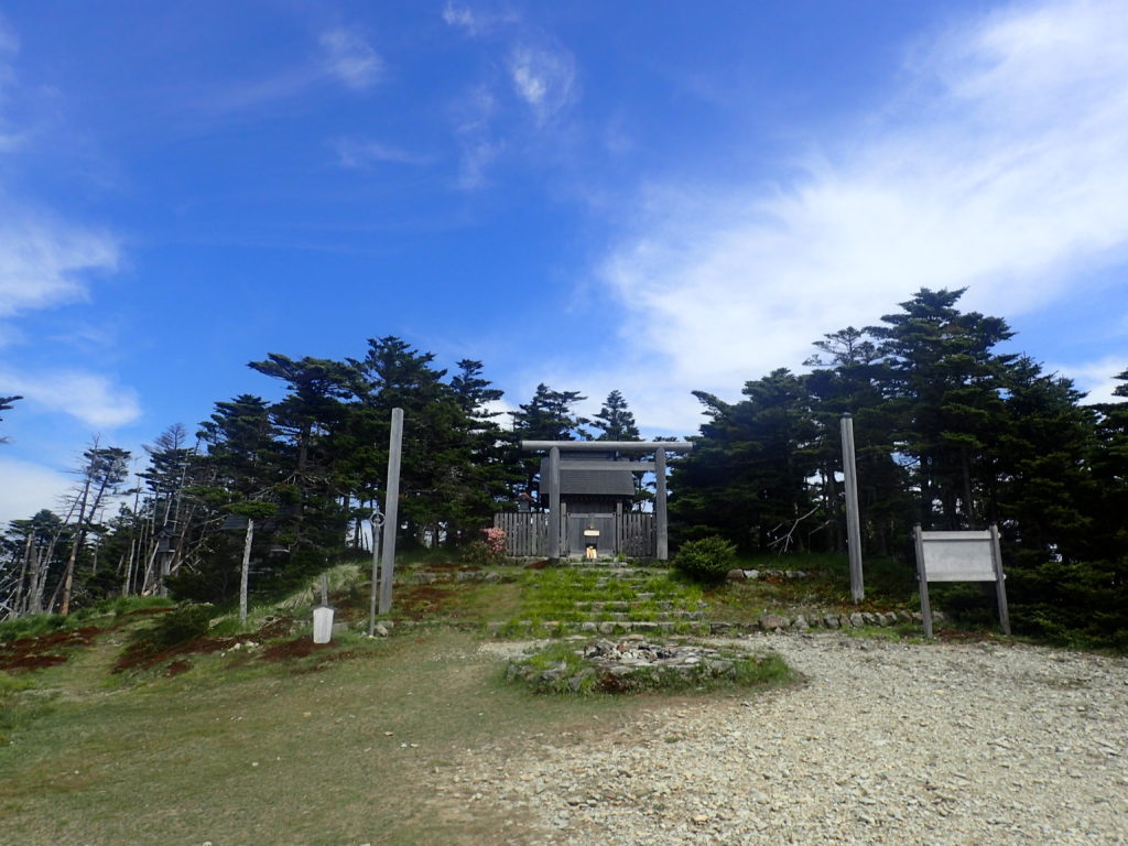 大峰山の弥山神社
