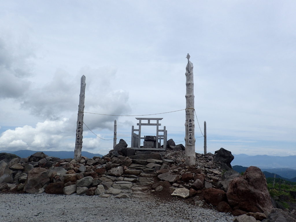 霧ヶ峰の車山にある車山神社