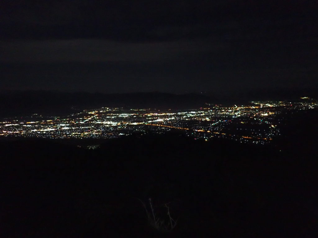 長野県長野市の茶臼山からの夜景