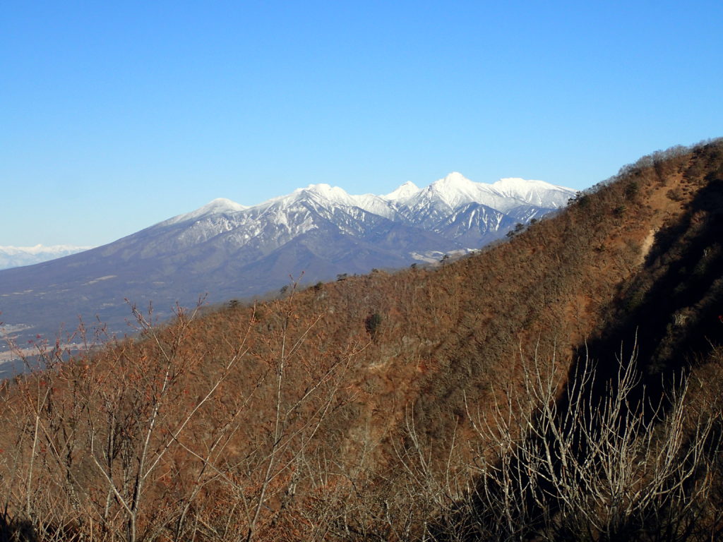茅ヶ岳山頂から見る八ヶ岳