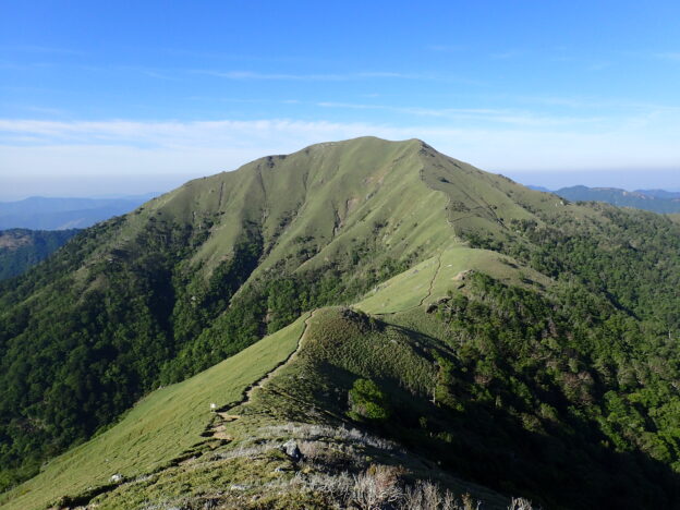 日本百名山の中でも登山がしやすく景色が良い剣山