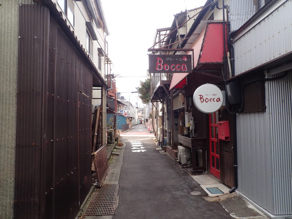 カレーと珈琲の店boccaの移転前の店舗